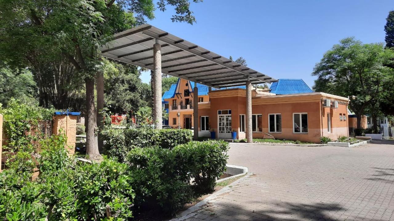 Hotel El Volcan Ngoại thất bức ảnh